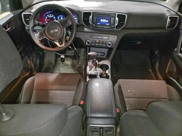 KNDPMCAC9J7342441 2018 KIA SPORTAGE - Image 8