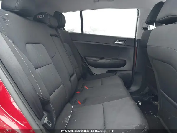 KNDPMCAC9J7376346 2018 KIA SPORTAGE - Image 8