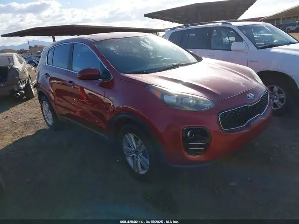 KNDPMCAC9J7377576 2018 KIA SPORTAGE - Image 1