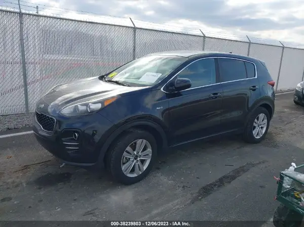 KNDPMCAC9J7378209 2018 KIA SPORTAGE - Image 2