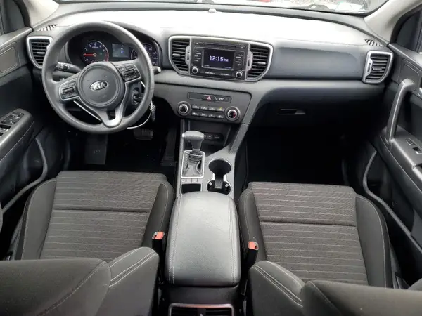 KNDPMCAC9J7382096 2018 KIA SPORTAGE - Image 8