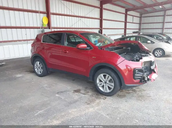 KNDPMCAC9J7386293 2018 KIA SPORTAGE - Image 1