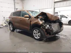 KNDPMCAC9J7403108 2018 KIA SPORTAGE
