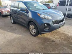 KNDPMCAC9J7417283 2018 KIA SPORTAGE
