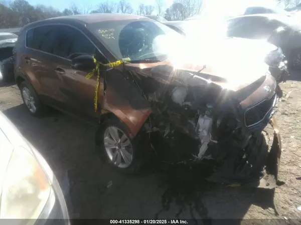 KNDPMCAC9J7423360 2018 KIA SPORTAGE - Image 1