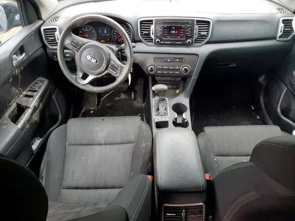 KNDPMCAC9J7452079 2018 KIA SPORTAGE - Image 8