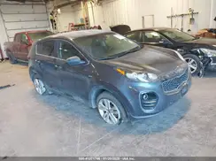 KNDPMCAC9J7456097 2018 KIA SPORTAGE