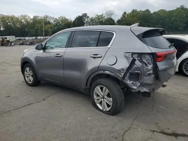 KNDPMCAC9K7508989 2019 KIA SPORTAGE - Image 2