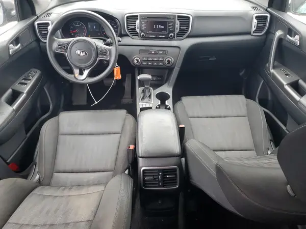 KNDPMCAC9K7508989 2019 KIA SPORTAGE - Image 8