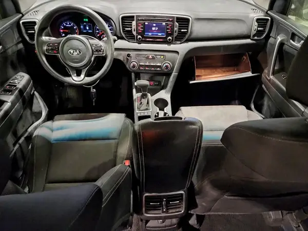KNDPMCAC9K7510323 2019 KIA SPORTAGE - Image 8