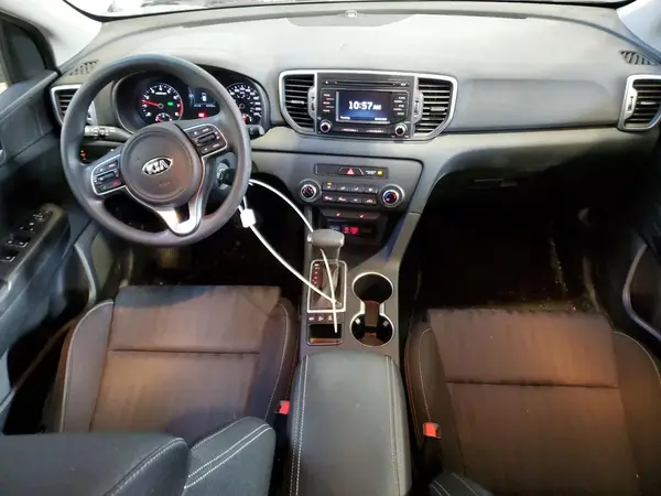 KNDPMCAC9K7512203 2019 KIA SPORTAGE - Image 8