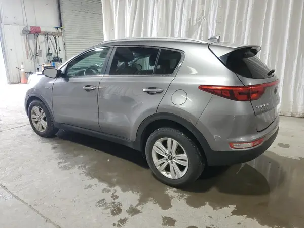 KNDPMCAC9K7554581 2019 KIA SPORTAGE - Image 2