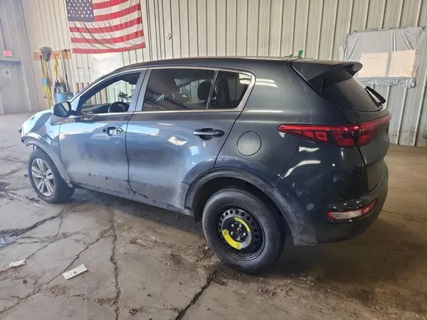 KNDPMCAC9K7574782 2019 KIA SPORTAGE - Image 2