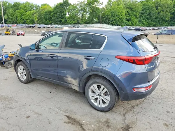 KNDPMCAC9K7599729 2019 KIA SPORTAGE - Image 2
