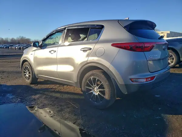 KNDPMCAC9K7606856 2019 KIA SPORTAGE - Image 2