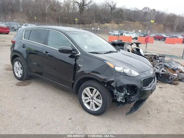 KNDPMCAC9K7608154 2019 KIA SPORTAGE - Image 1