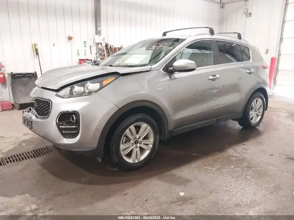 KNDPMCAC9K7612687 2019 KIA SPORTAGE - Image 2