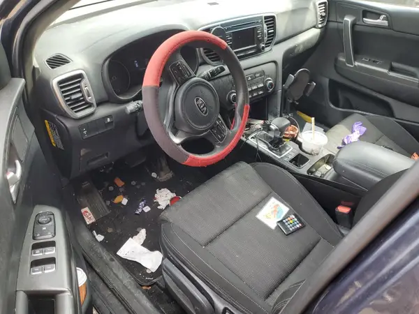 KNDPMCAC9K7622605 2019 KIA SPORTAGE - Image 8