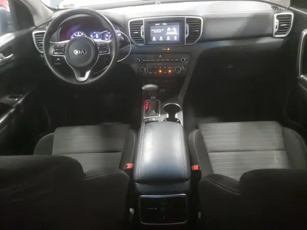 KNDPMCAC9K7626041 2019 KIA SPORTAGE - Image 8