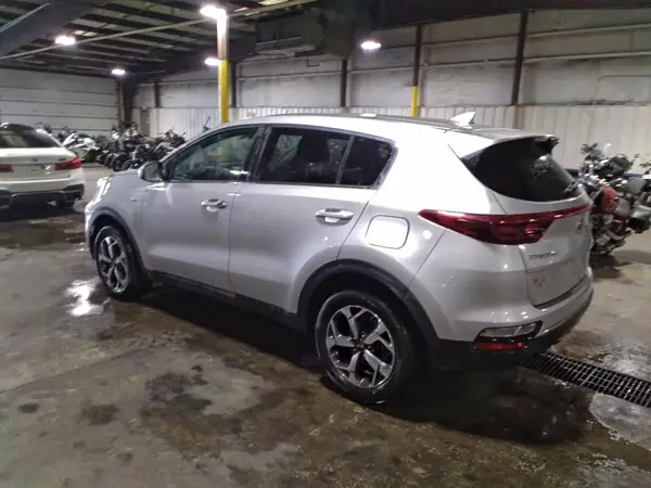 KNDPMCAC9L7637378 2020 KIA SPORTAGE - Image 2