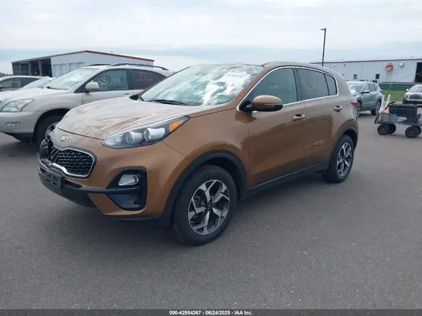 KNDPMCAC9L7645061 2020 KIA SPORTAGE - Image 2