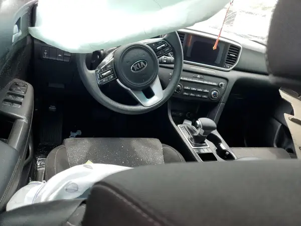 KNDPMCAC9L7675077 2020 KIA SPORTAGE - Image 8