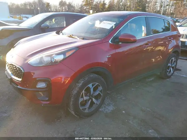 KNDPMCAC9L7675841 2020 KIA SPORTAGE - Image 2