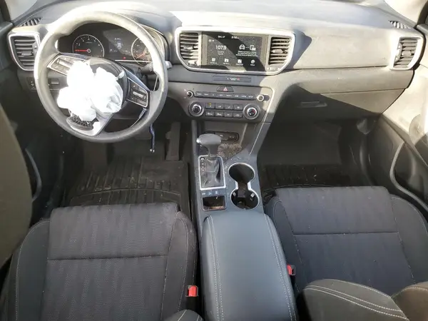 KNDPMCAC9L7688587 2020 KIA SPORTAGE - Image 8