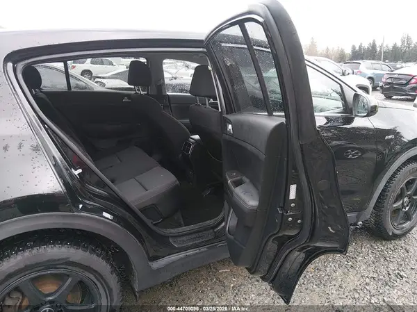 KNDPMCAC9L7688735 2020 KIA SPORTAGE - Image 8