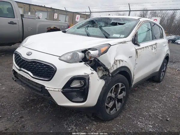 KNDPMCAC9L7713052 2020 KIA SPORTAGE - Image 2