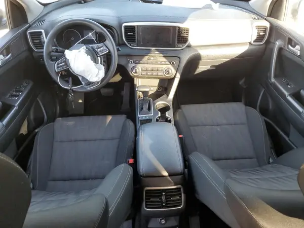 KNDPMCAC9L7755625 2020 KIA SPORTAGE - Image 8