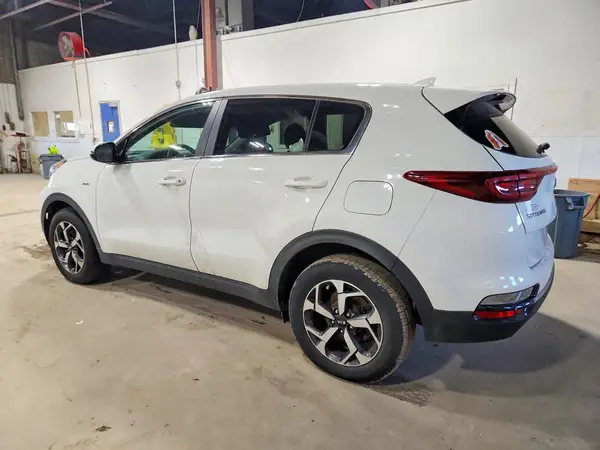 KNDPMCAC9L7761862 2020 KIA SPORTAGE - Image 2