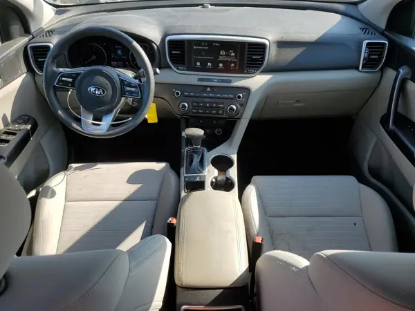 KNDPMCAC9L7789399 2020 KIA SPORTAGE - Image 8