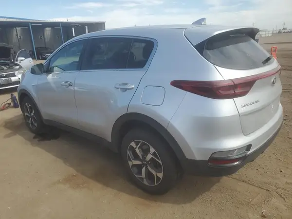 KNDPMCAC9L7799687 2020 KIA SPORTAGE - Image 2