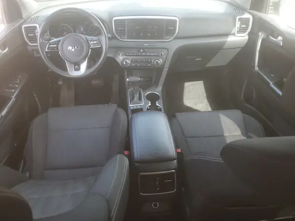 KNDPMCAC9L7799687 2020 KIA SPORTAGE - Image 8