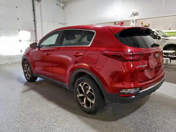 KNDPMCAC9L7800935 2020 KIA SPORTAGE - Image 2