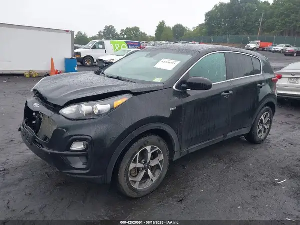 KNDPMCAC9L7815810 2020 KIA SPORTAGE - Image 2