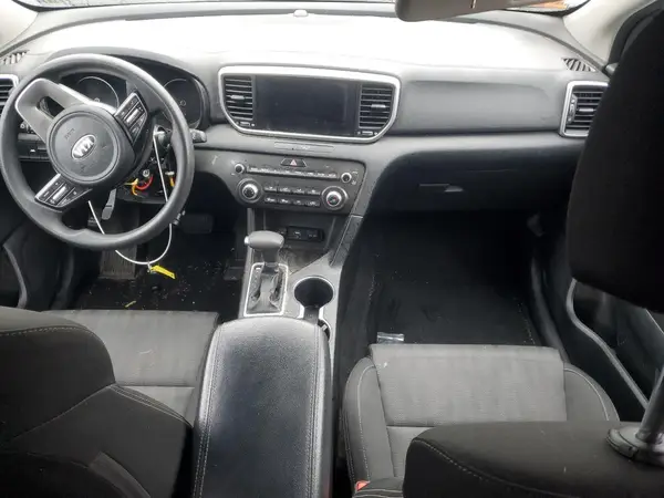 KNDPMCAC9L7816083 2020 KIA SPORTAGE - Image 8