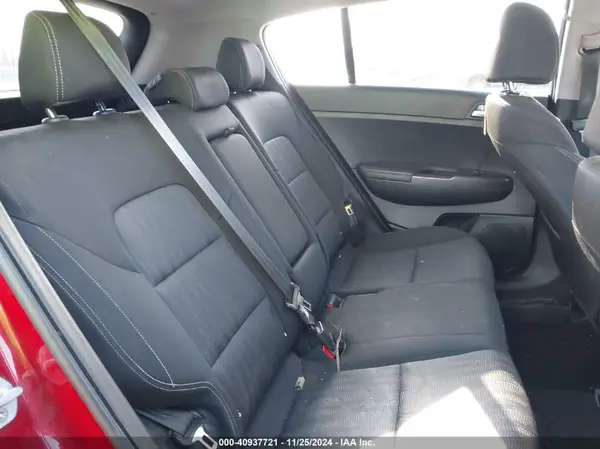 KNDPMCAC9L7828752 2020 KIA SPORTAGE - Image 8