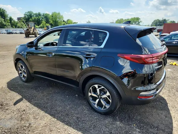 KNDPMCAC9M7863759 2021 KIA SPORTAGE - Image 2