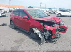 KNDPMCAC9M7865298 2021 KIA SPORTAGE