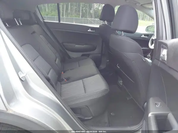 KNDPMCAC9M7875331 2021 KIA SPORTAGE - Image 8