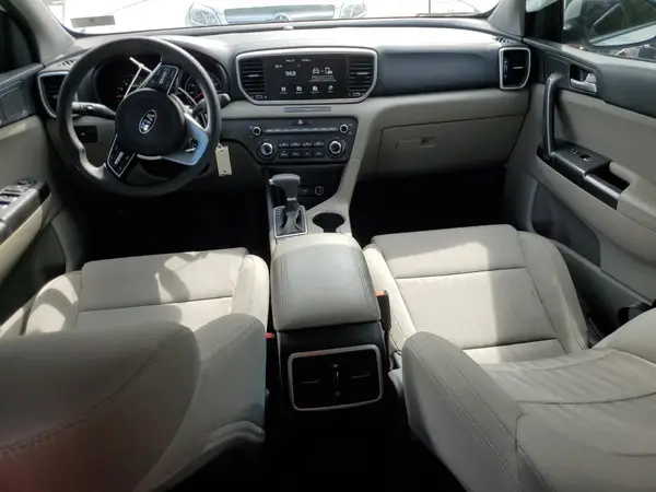 KNDPMCAC9M7909249 2021 KIA SPORTAGE - Image 8