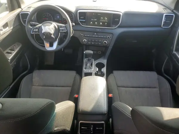 KNDPMCAC9M7928450 2021 KIA SPORTAGE - Image 8