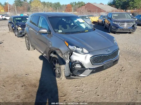 KNDPMCAC9M7933843 2021 KIA SPORTAGE - Image 1