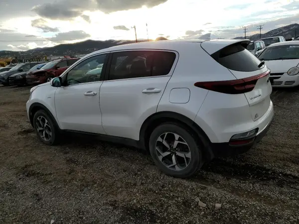 KNDPMCAC9M7940565 2021 KIA SPORTAGE - Image 2
