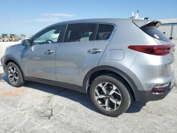 KNDPMCAC9M7945801 2021 KIA SPORTAGE - Image 2