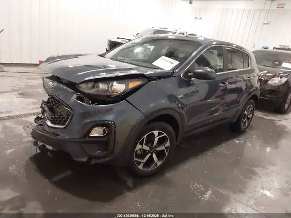KNDPMCAC9N7001420 2022 KIA SPORTAGE - Image 2