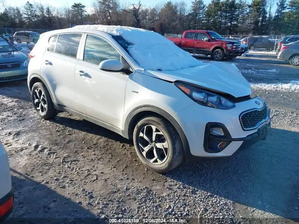 KNDPMCAC9N7002602 2022 KIA SPORTAGE - Image 1