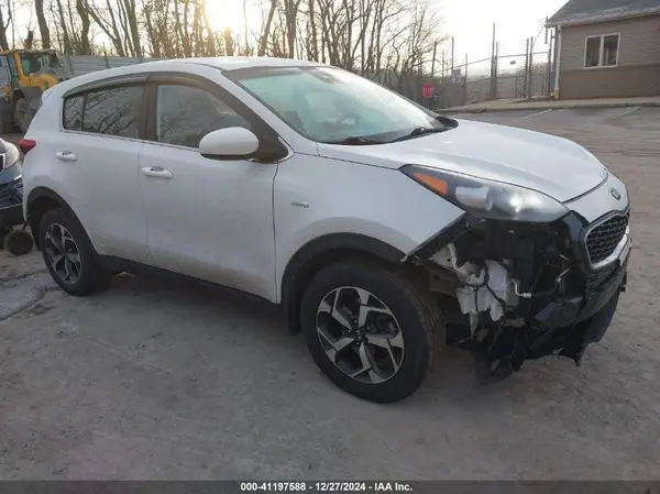 KNDPMCAC9N7008321 2022 KIA SPORTAGE - Image 1